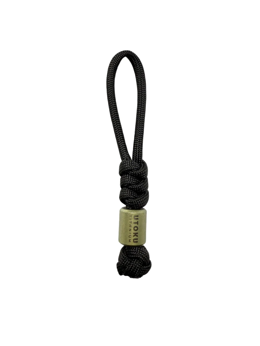 UTOKU TOOLS Titanium Alloy Pendant With Black Paracord - Green - Image 2