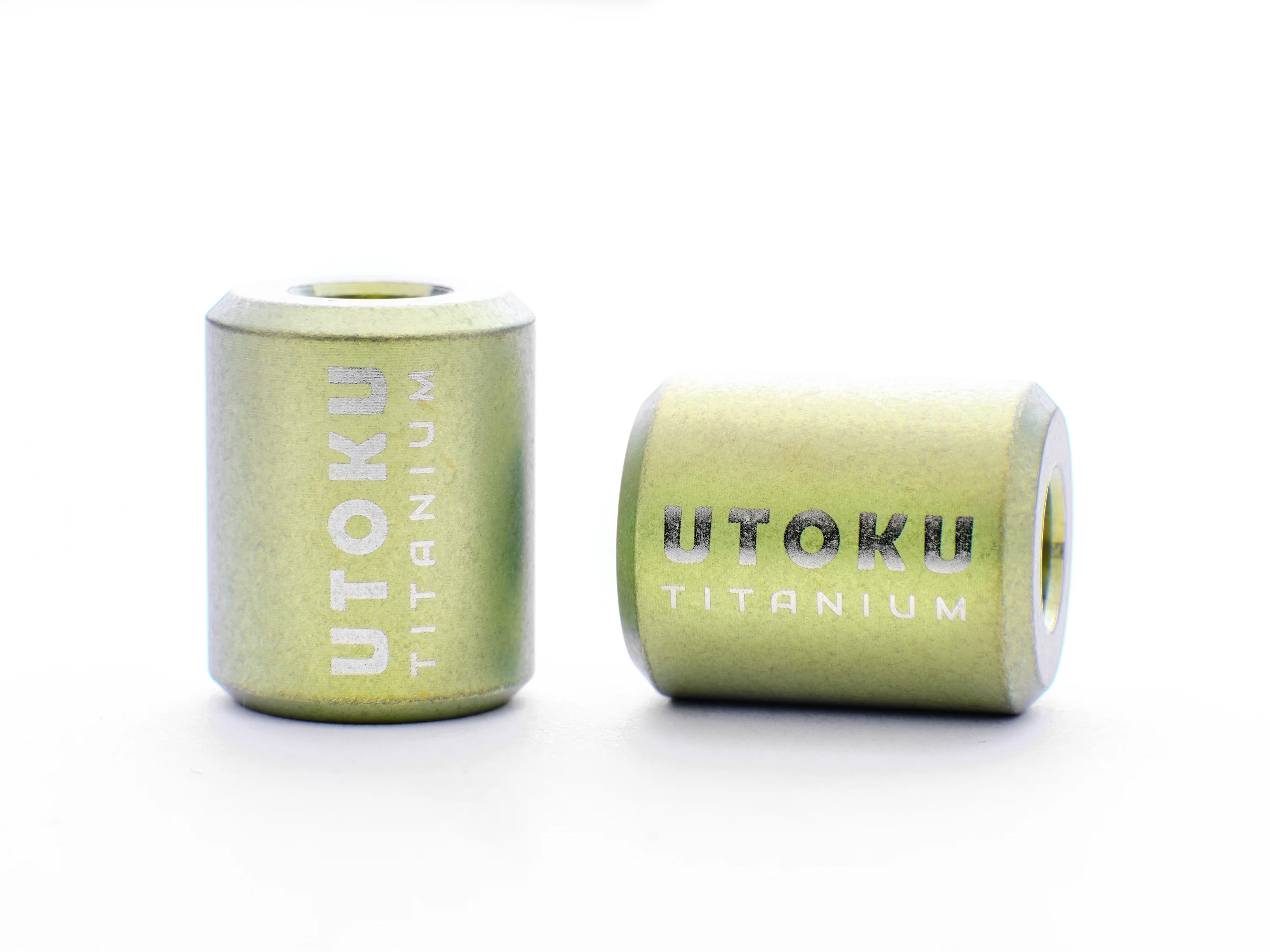 UTOKU TOOLS Titanium Alloy Pendant With Black Paracord - Green - Image 3